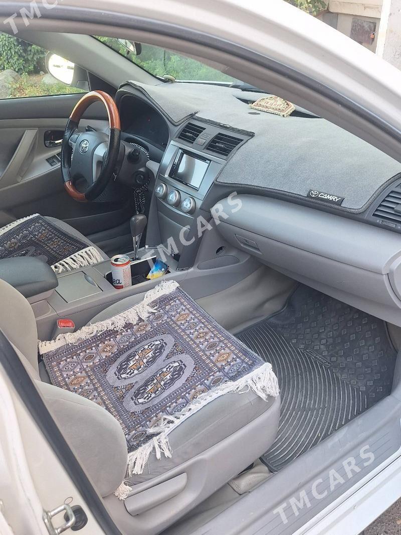 Toyota Camry 2010 - 175 000 TMT - Мир 2 - img 2