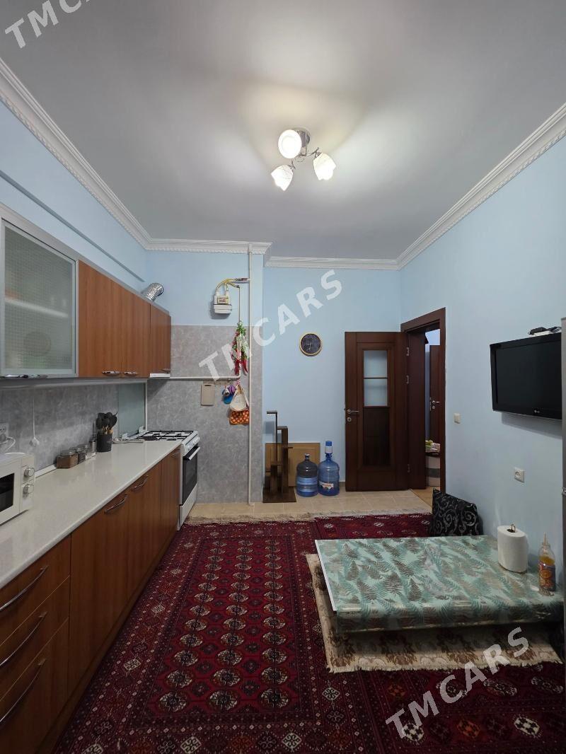 Satlyk Taslama 4kom 110m² - Кëши - img 7