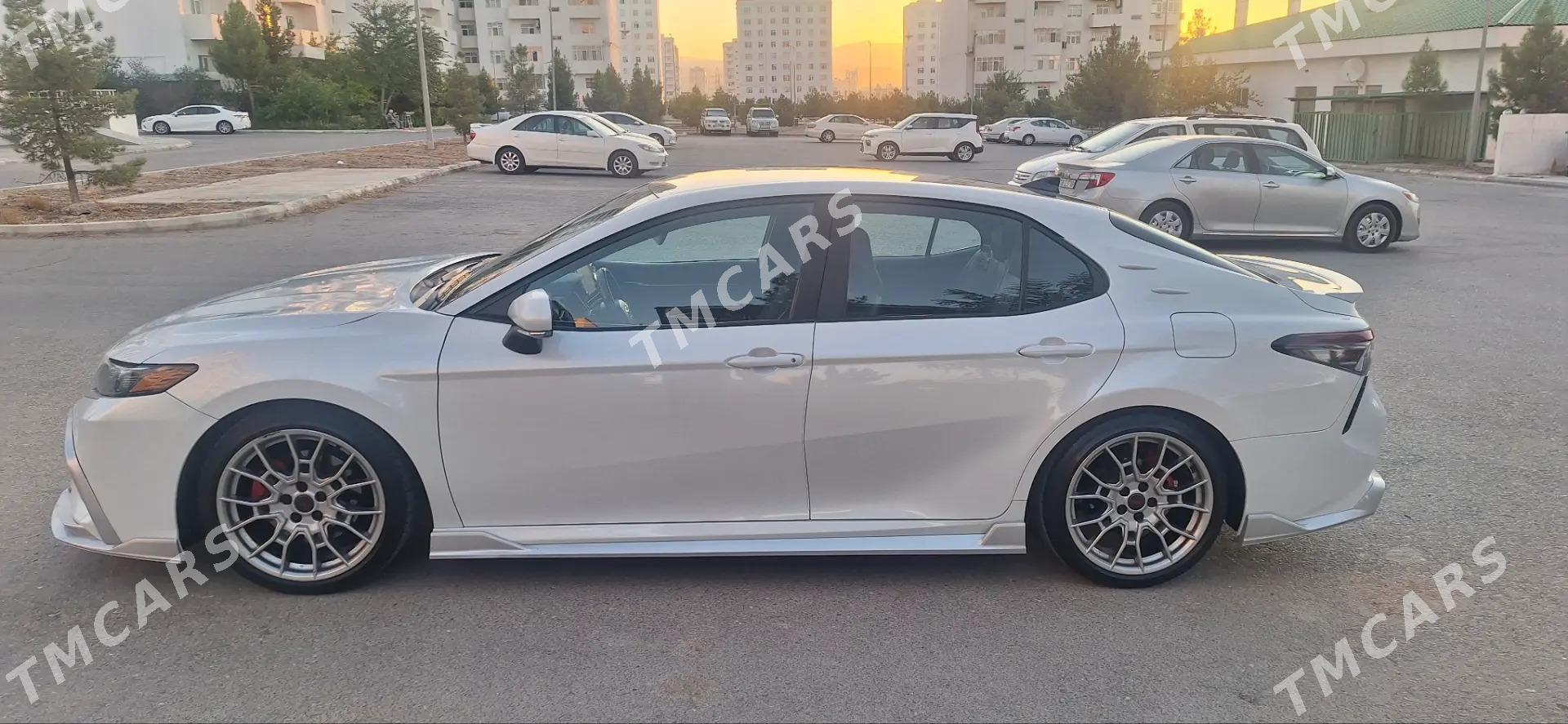 Toyota Camry 2021 - 345 000 TMT - Aşgabat - img 3