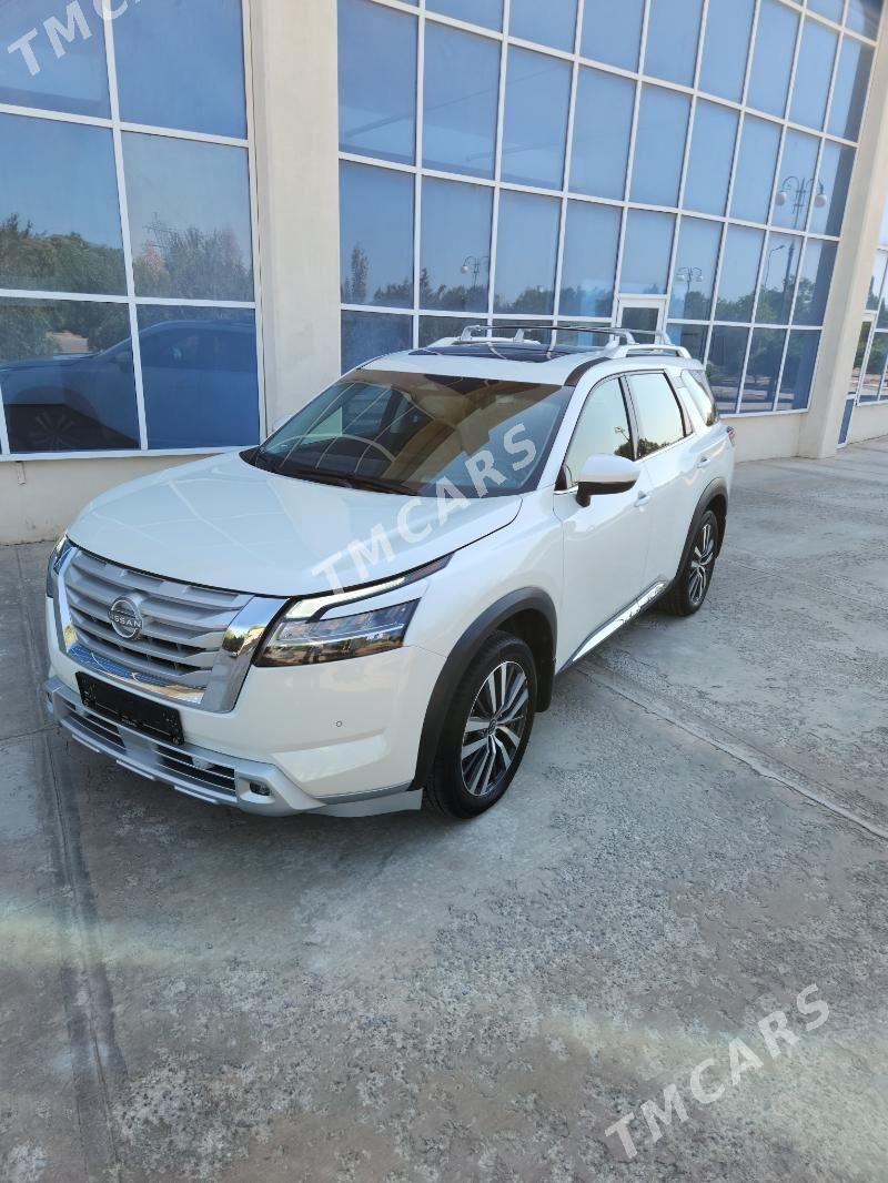 Nissan Pathfinder 2022 - 500 000 TMT - Дашогуз - img 5