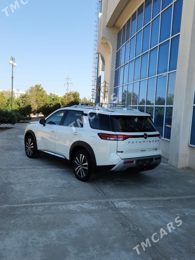 Nissan Pathfinder 2022 - 500 000 TMT - Дашогуз - img 8