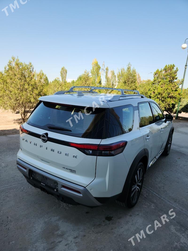 Nissan Pathfinder 2022 - 500 000 TMT - Дашогуз - img 7