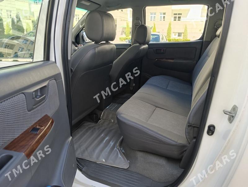 Toyota Hilux 2014 - 430 000 TMT - Мары - img 6