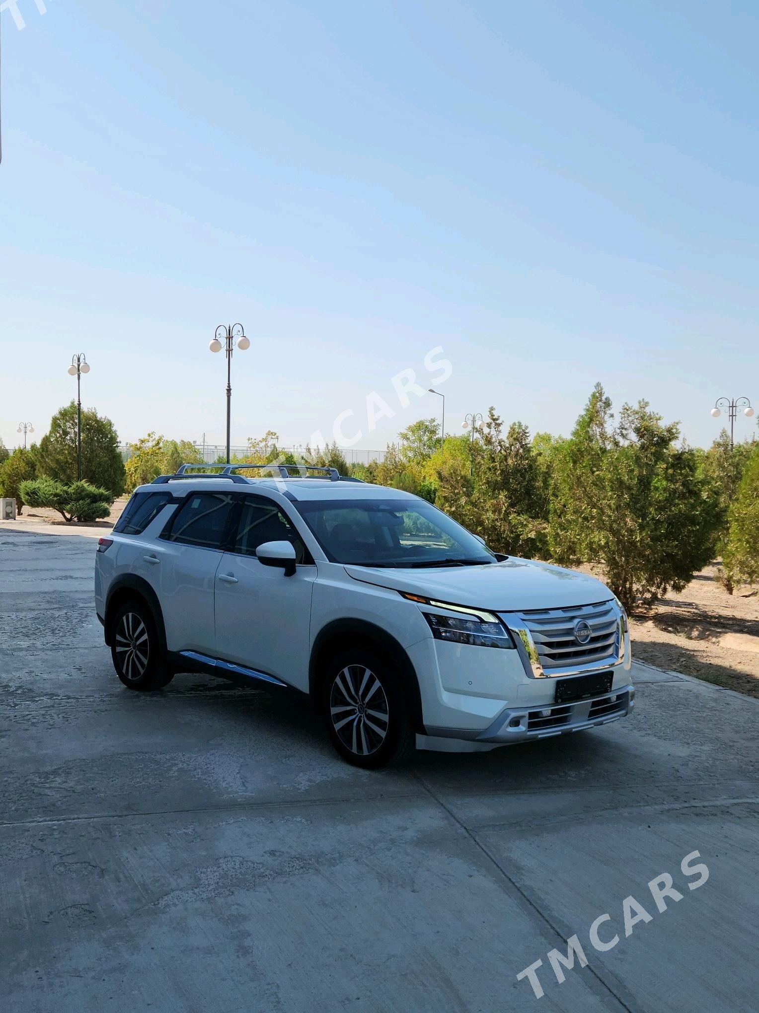 Nissan Pathfinder 2022 - 500 000 TMT - Дашогуз - img 10