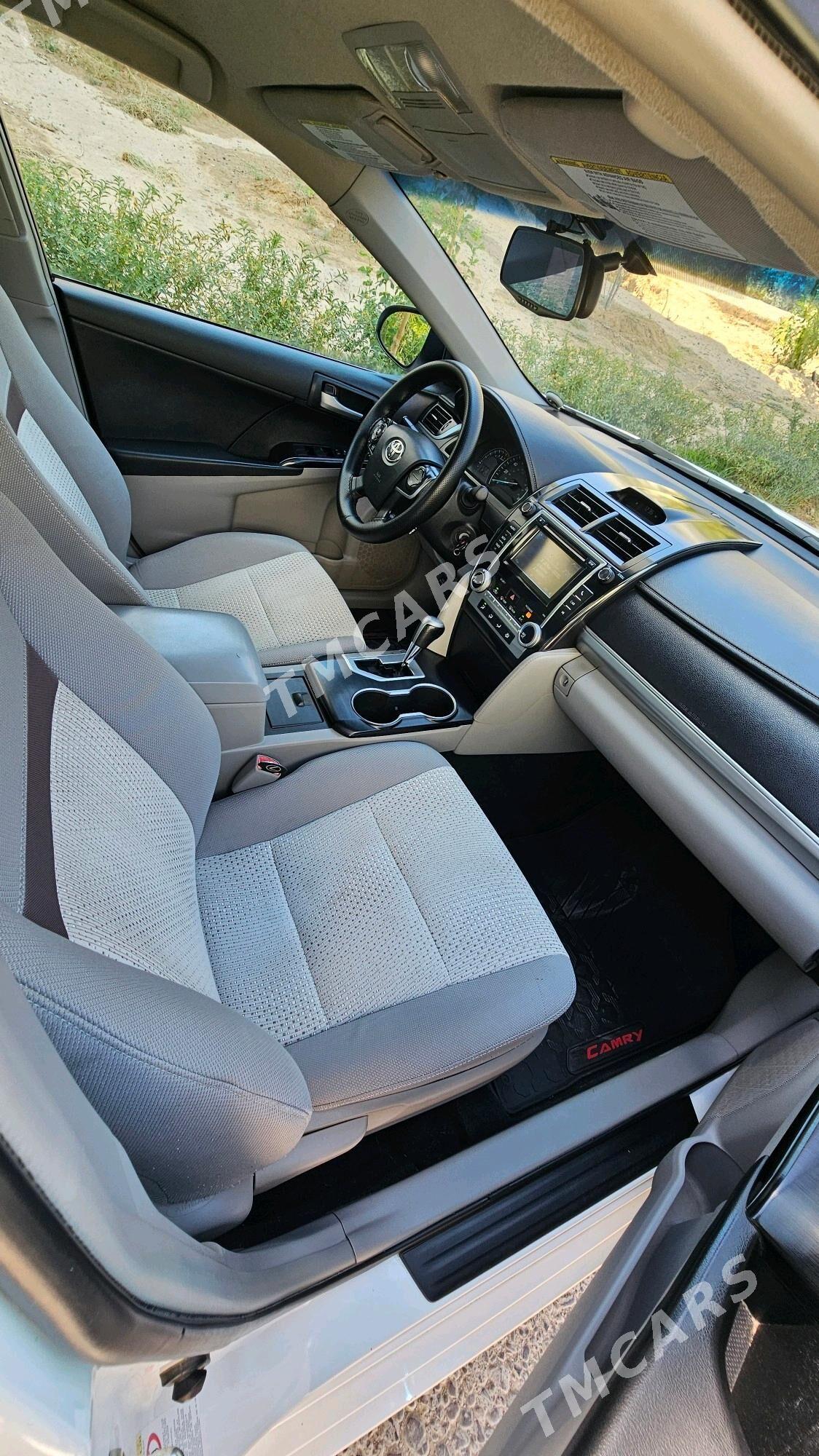 Toyota Camry 2012 - 229 000 TMT - Bedew - img 8