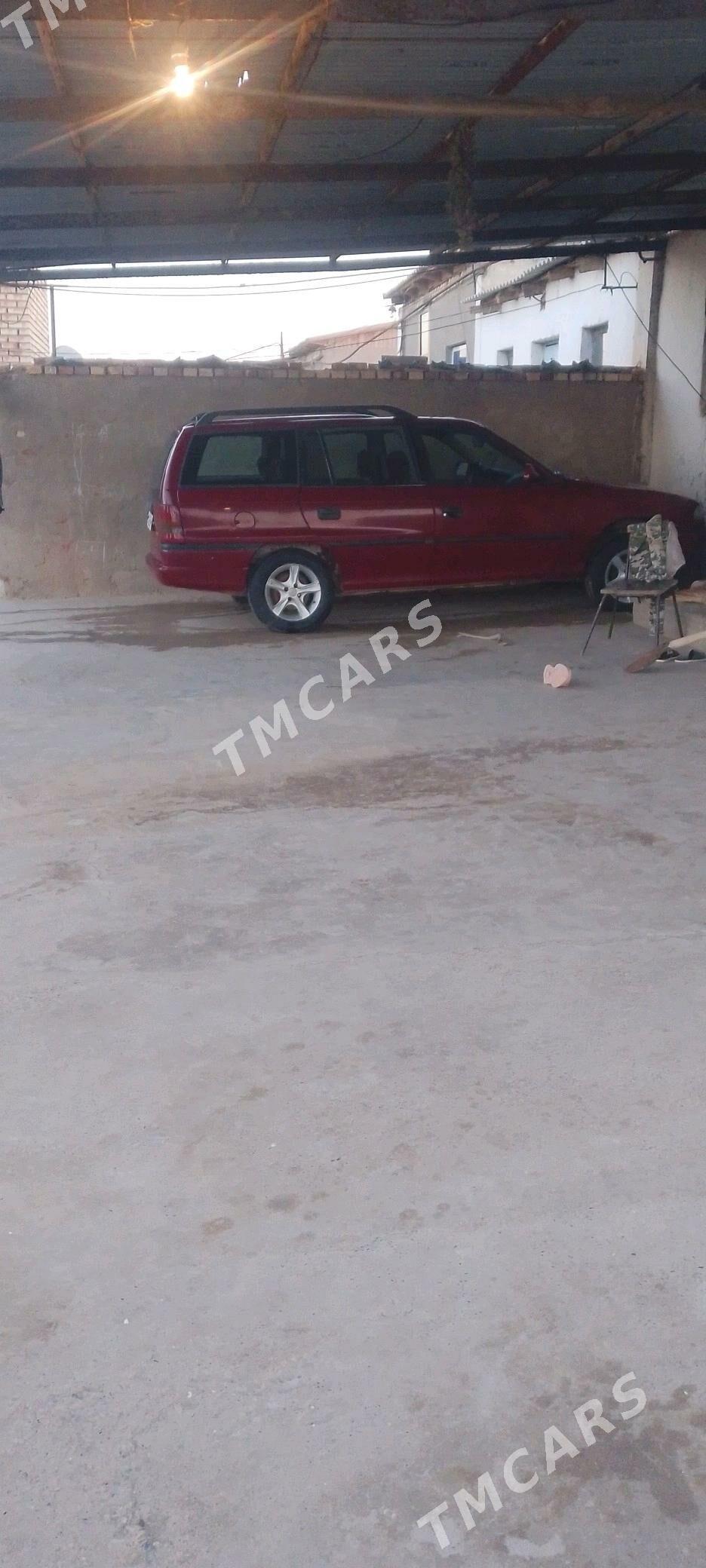 Opel Astra 1996 - 26 000 TMT - Oguz han - img 3