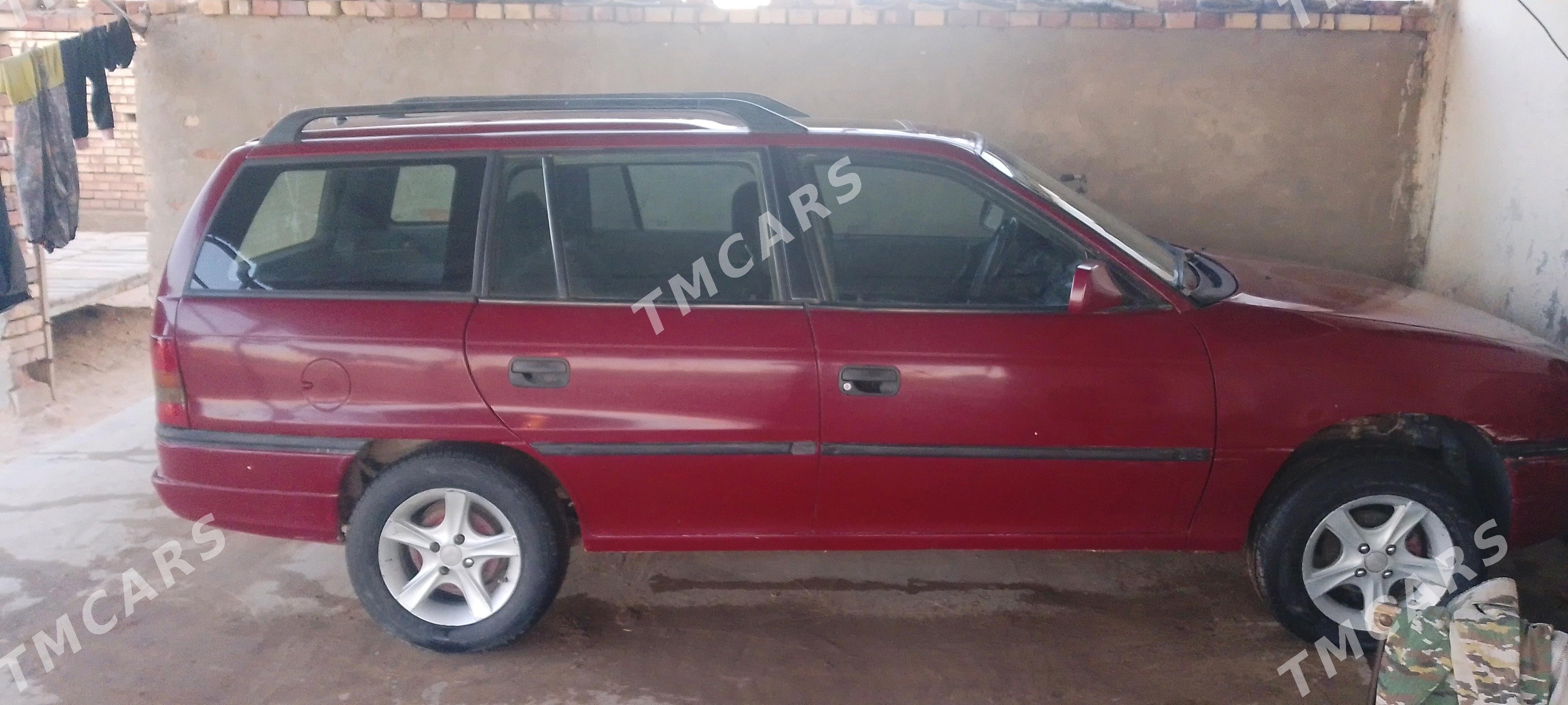 Opel Astra 1996 - 26 000 TMT - Oguz han - img 4