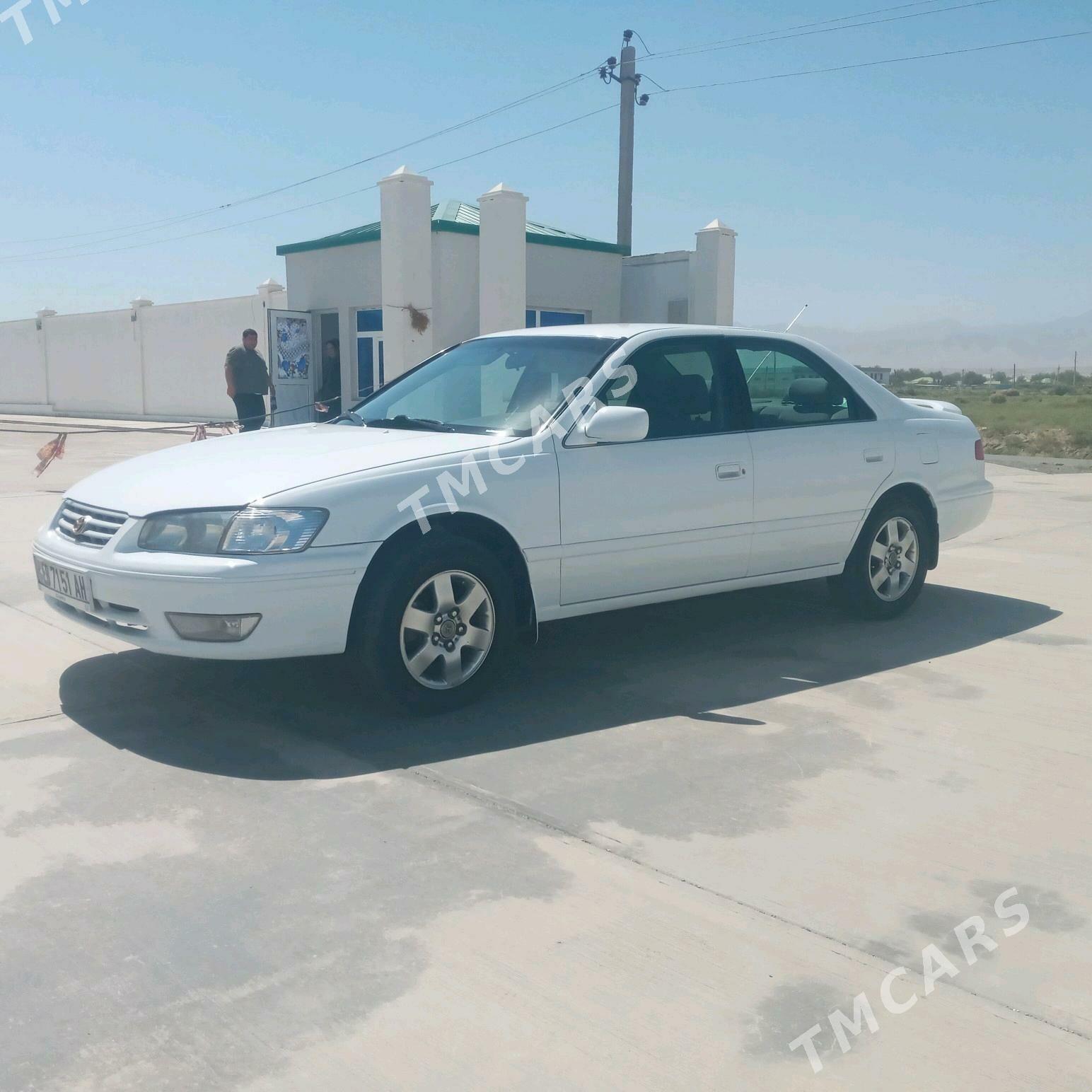 Toyota Camry 2000 - 130 000 TMT - Babadaýhan - img 3