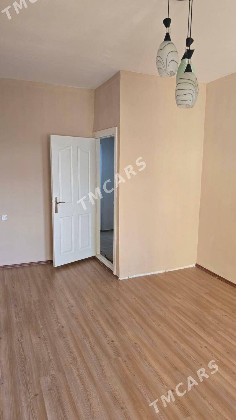 ️Мир 7/1 2эт 2ком 65м2 Срочно - Aşgabat - img 6