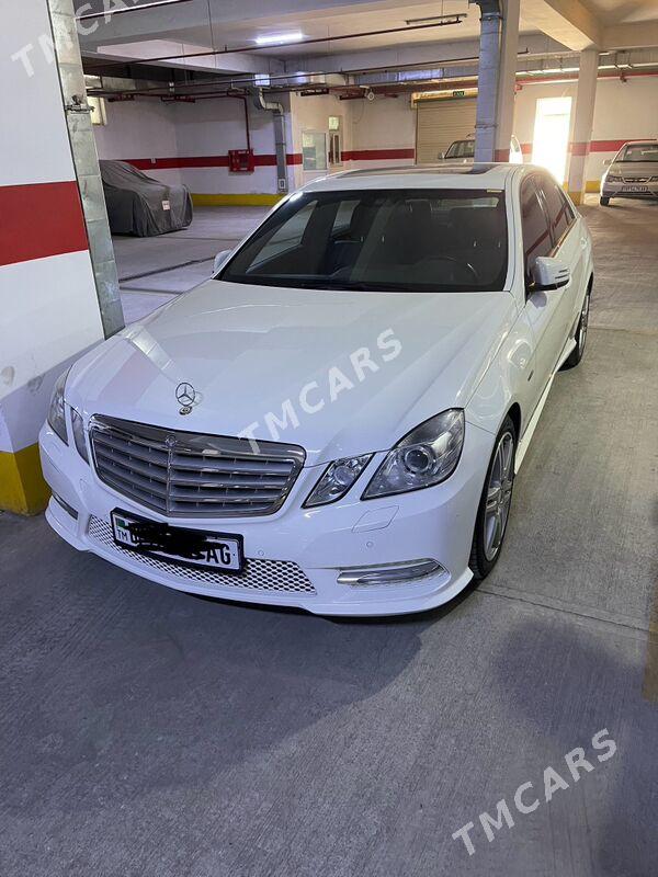 Mercedes-Benz E350 2011 - 395 000 TMT - Ашхабад - img 4