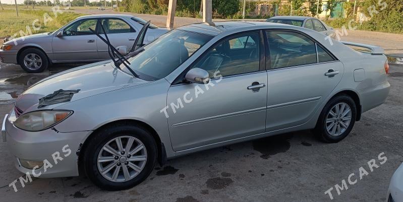 Toyota Camry 2003 - 160 000 TMT - Саят - img 3