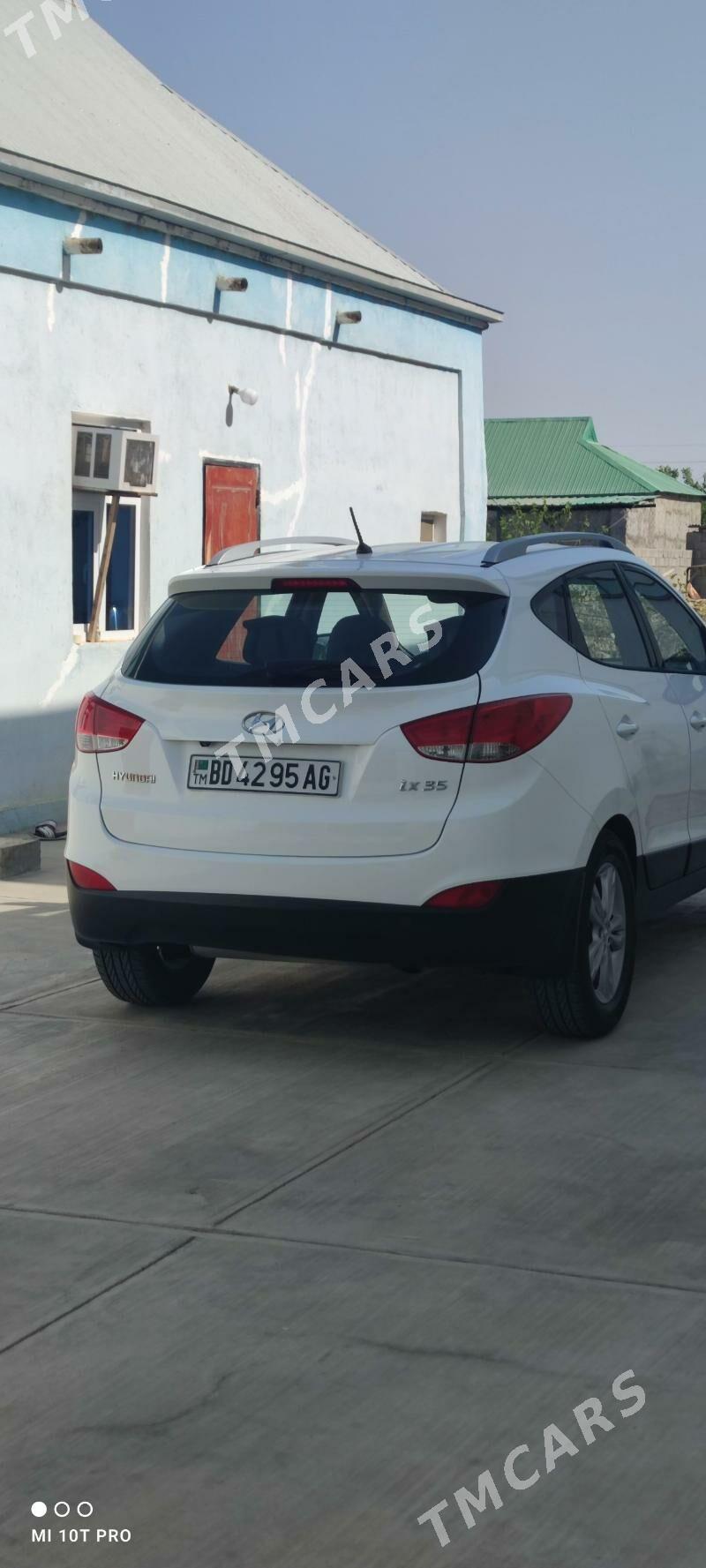 Hyundai Tucson 2013 - 215 000 TMT - Ашхабад - img 5
