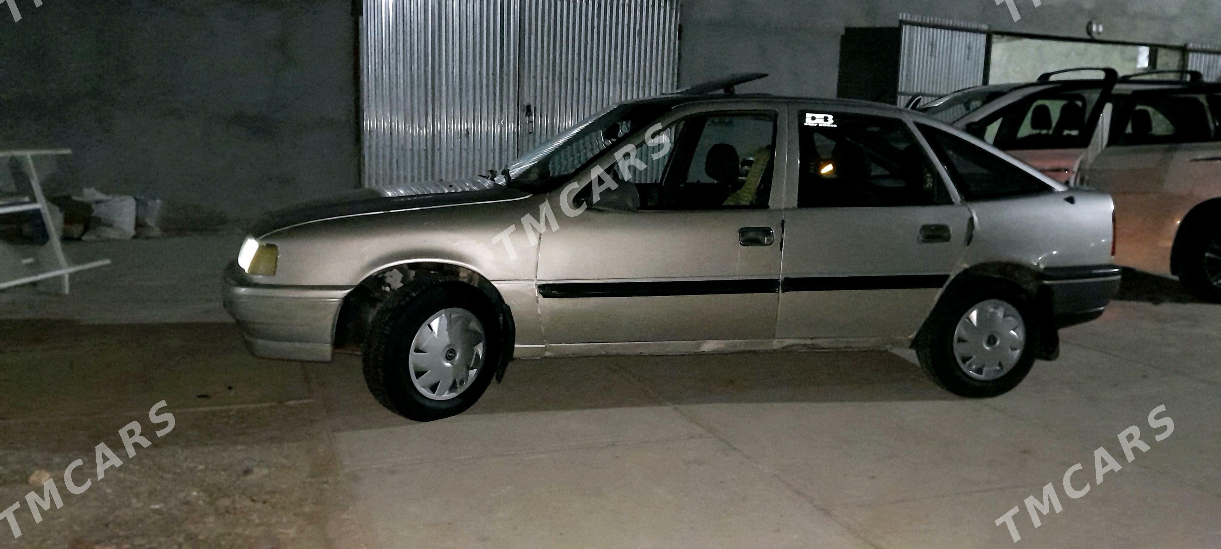 Opel Vectra 1991 - 24 000 TMT - Baýramaly - img 5