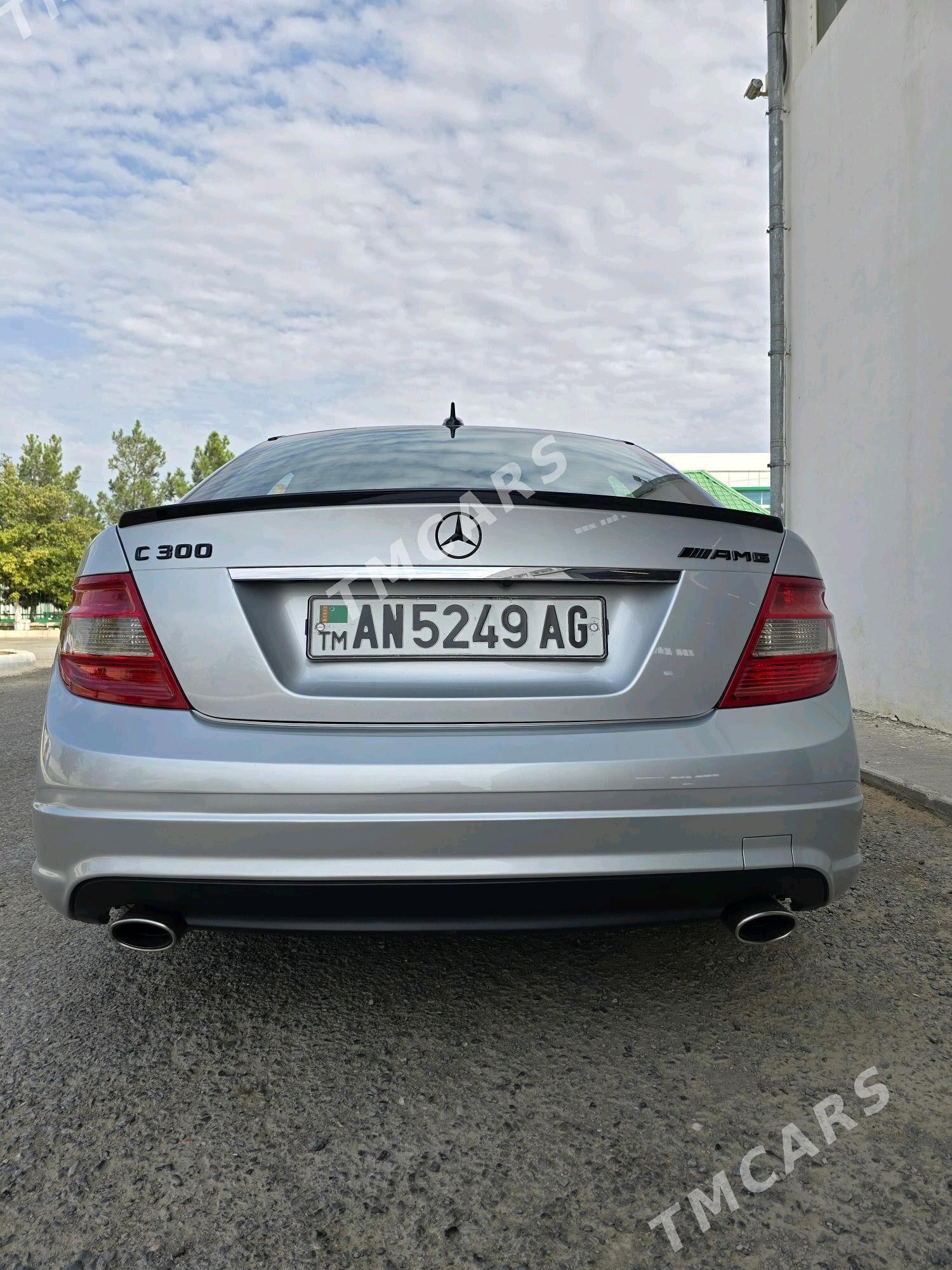 Mercedes-Benz C300 2011 - 215 000 TMT - Aşgabat - img 5