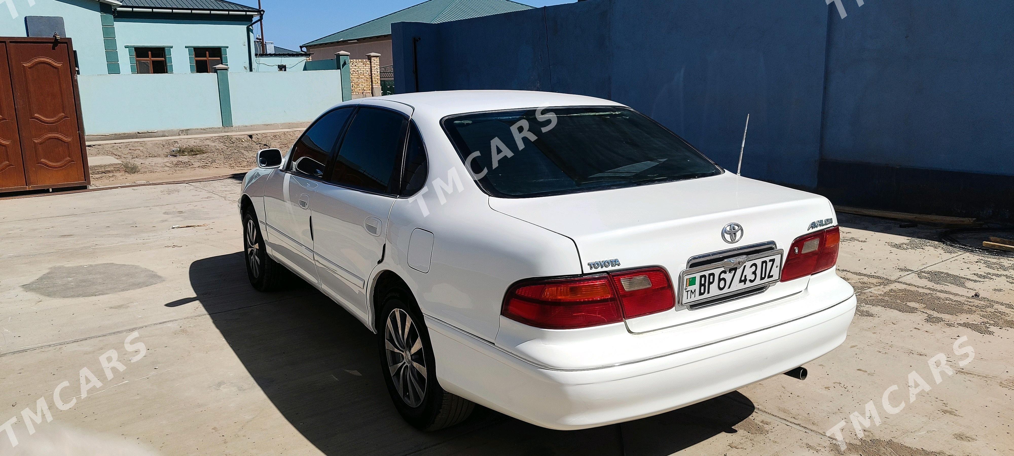 Toyota Avalon 1997 - 110 000 TMT - Болдумсаз - img 2