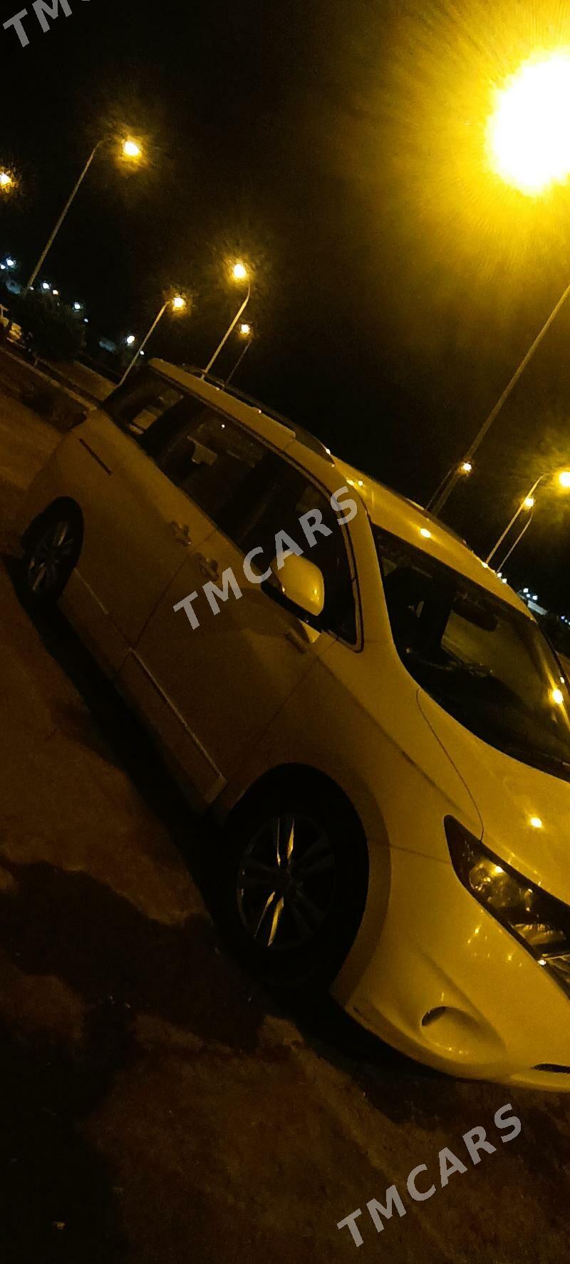 Nissan Quest 2012 - 190 000 TMT - Ашхабад - img 7