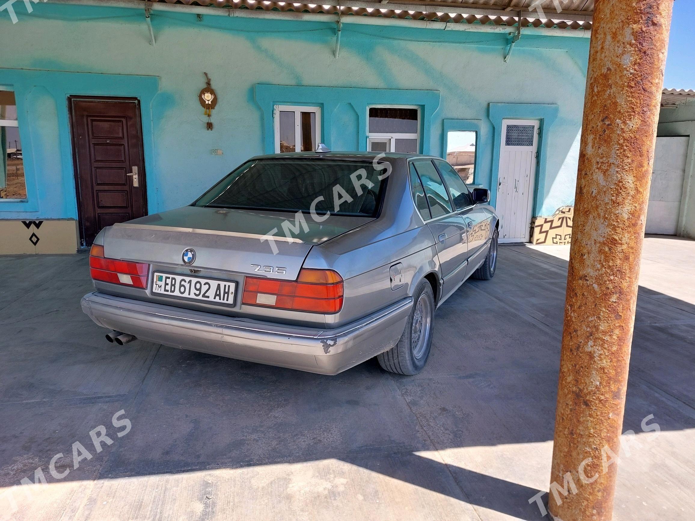 BMW 7 Series 1989 - 60 000 TMT - Теджен - img 2