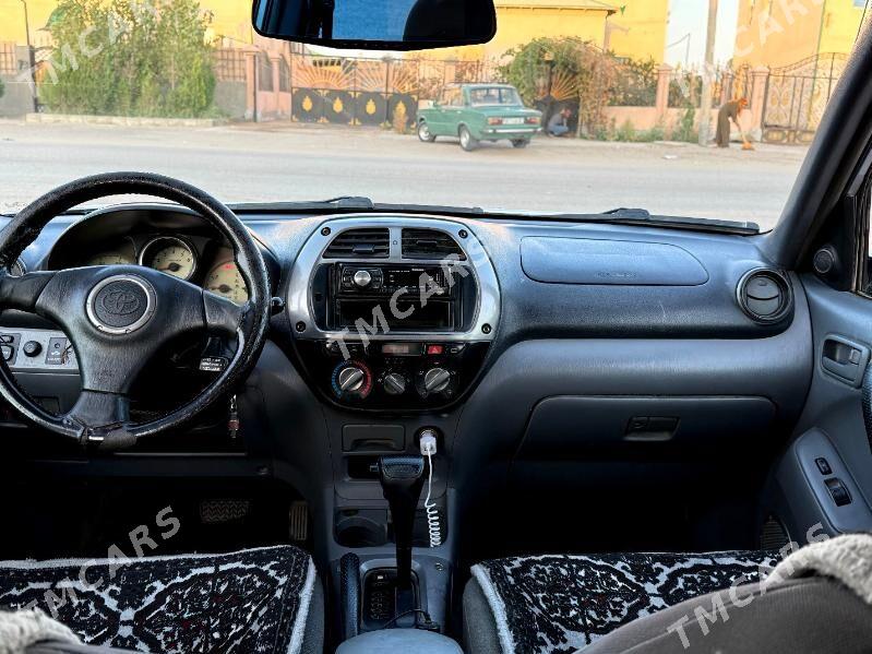 Toyota RAV4 2002 - 115 000 TMT - Дашогуз - img 4