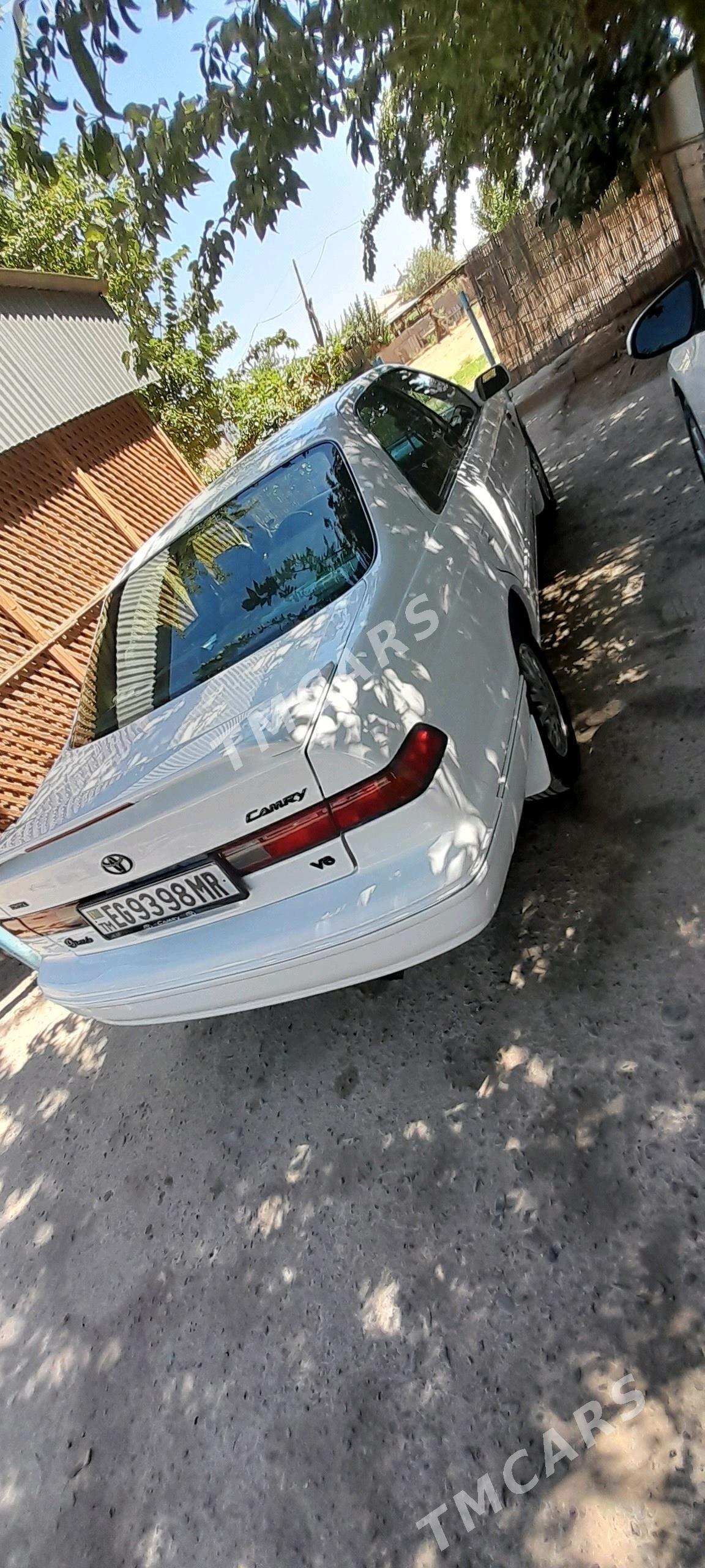 Toyota Camry 1998 - 135 000 TMT - Мары - img 7