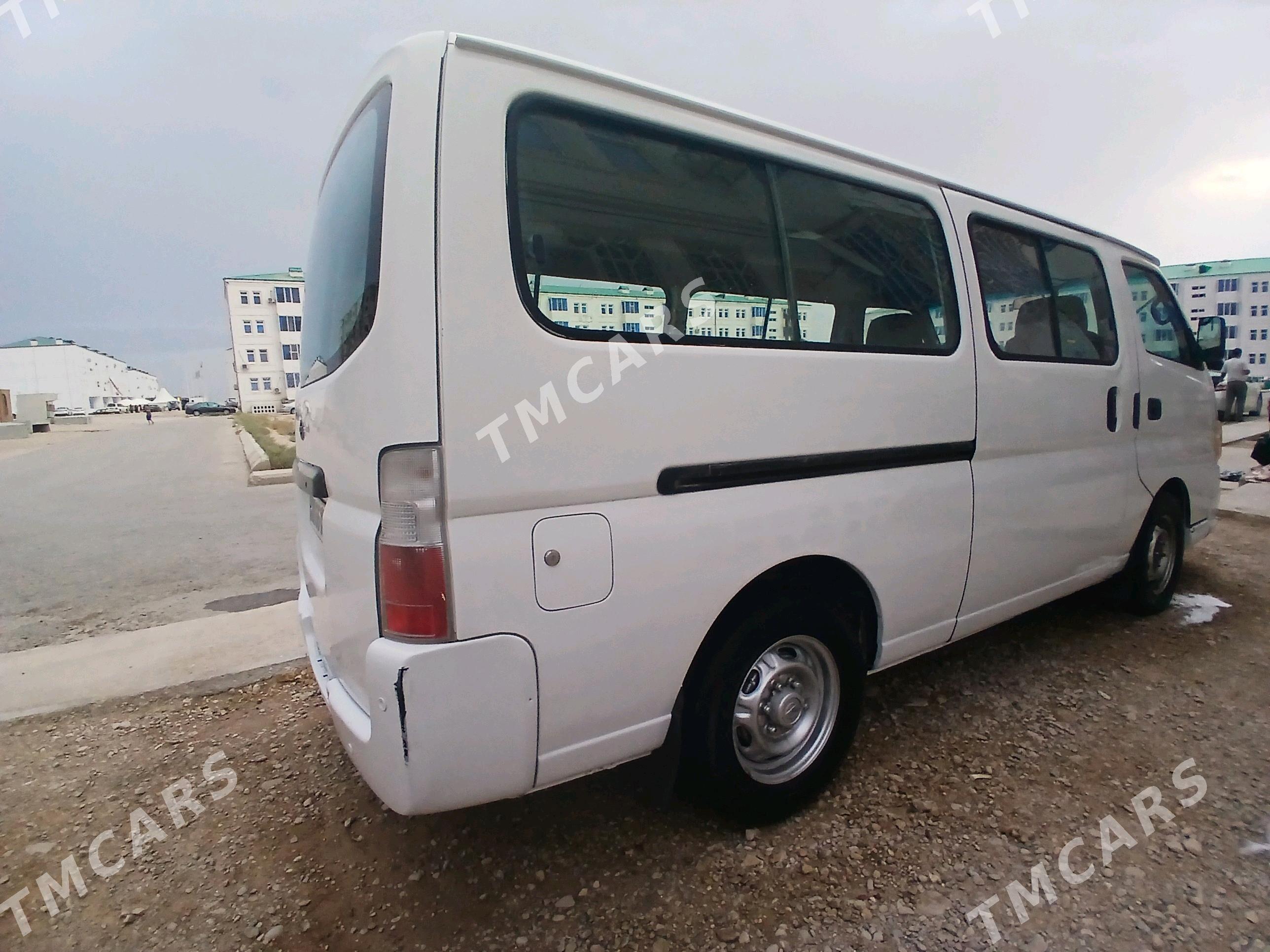 Nissan Urvan 2008 - 162 000 TMT - Джебел - img 2
