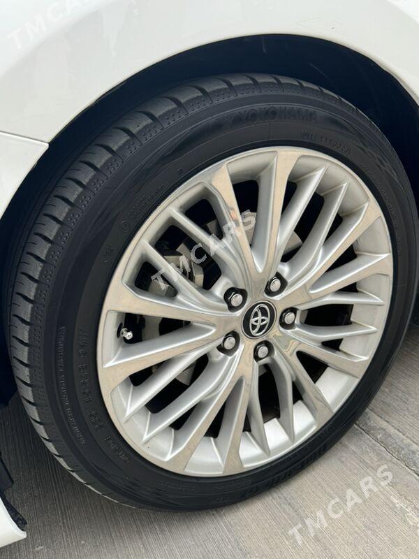 Toyota Camry 2018 - 300 000 TMT - 16-njy tapgyr - img 8