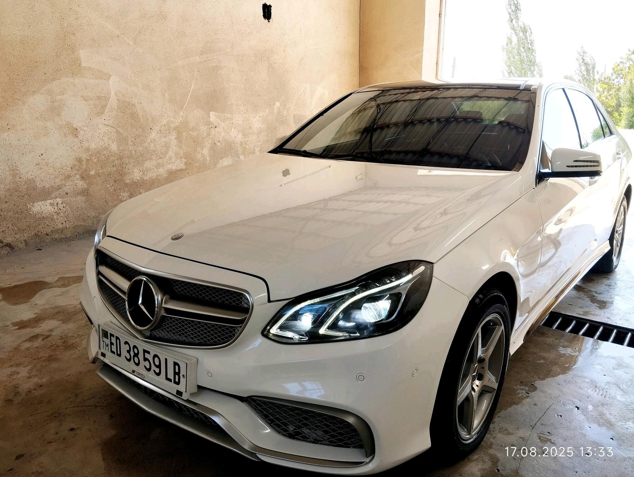 Mercedes-Benz E350 2010 - 350 000 TMT - Достлук - img 7