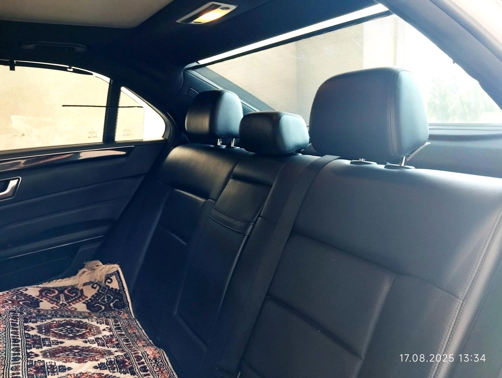 Mercedes-Benz E350 2010 - 350 000 TMT - Достлук - img 9