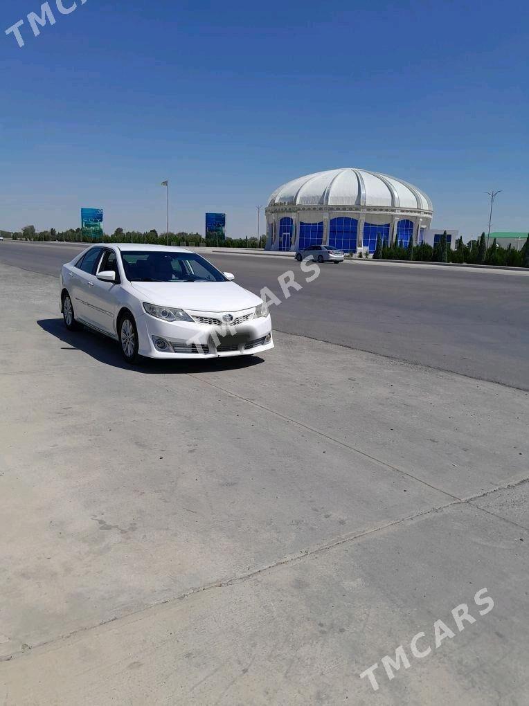 Toyota Camry 2012 - 230 000 TMT - Ak bugdaý etraby - img 4