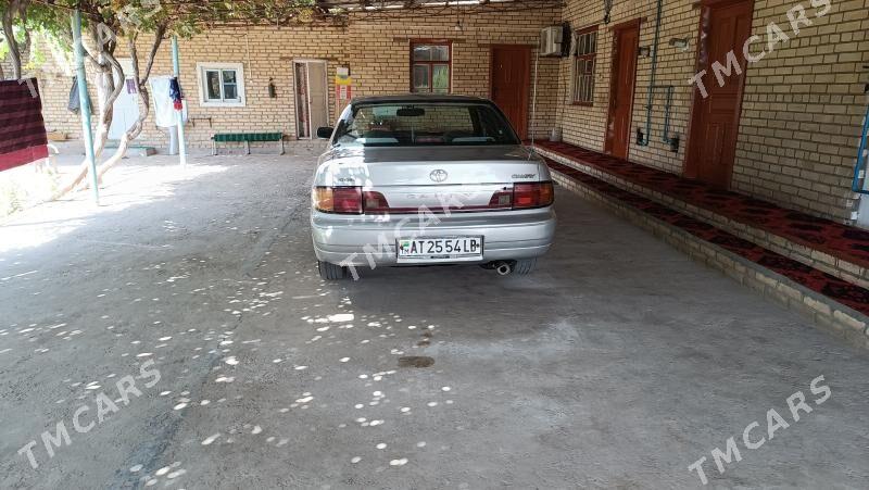 Toyota Camry 1993 - 90 000 TMT - Саят - img 2