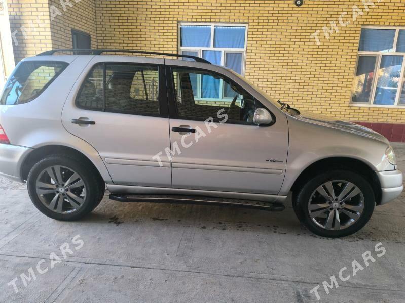 Mercedes-Benz ML350 2001 - 122 000 TMT - Mary - img 2