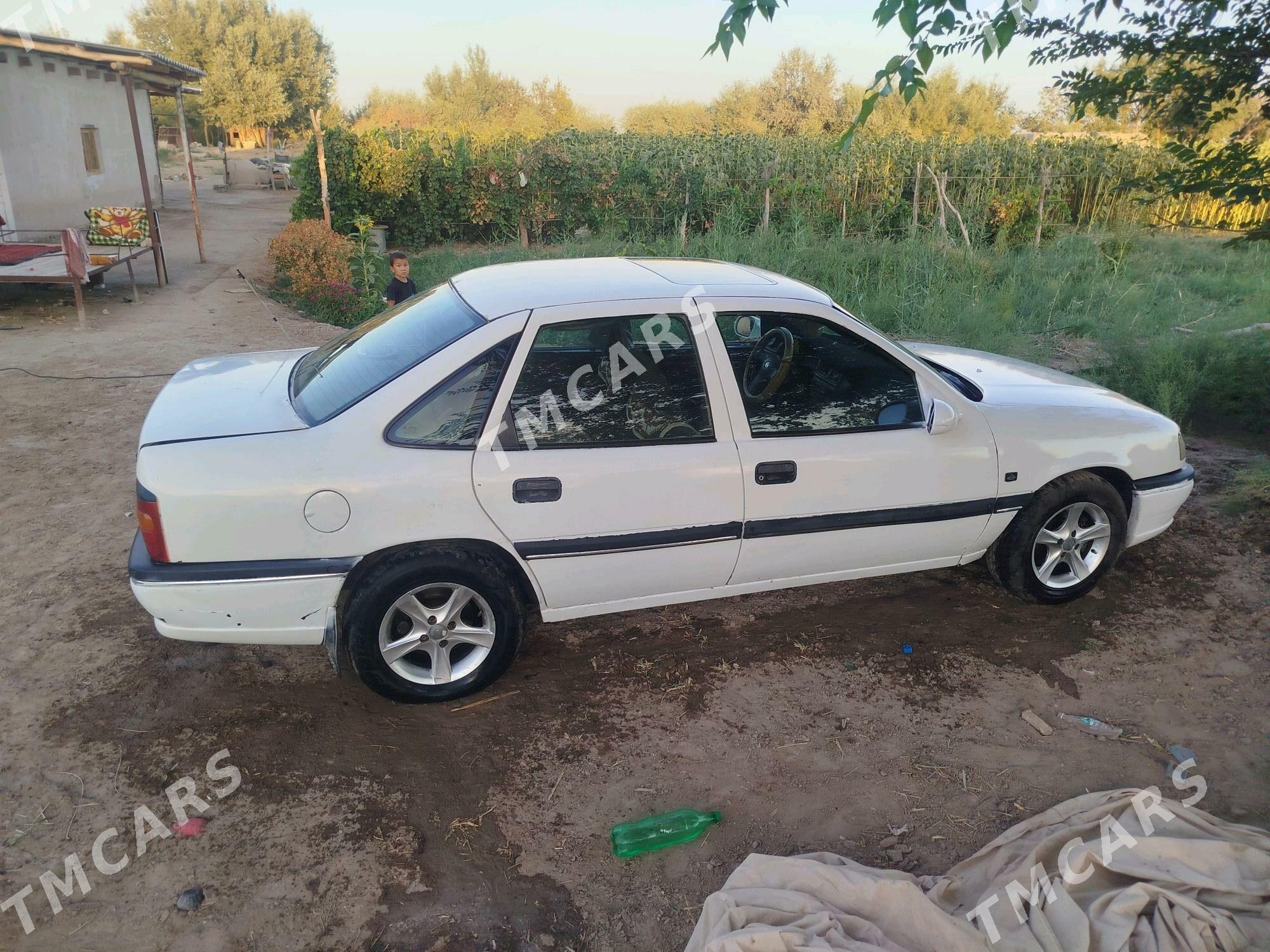 Opel Vectra 1993 - 35 000 TMT - Boldumsaz - img 2