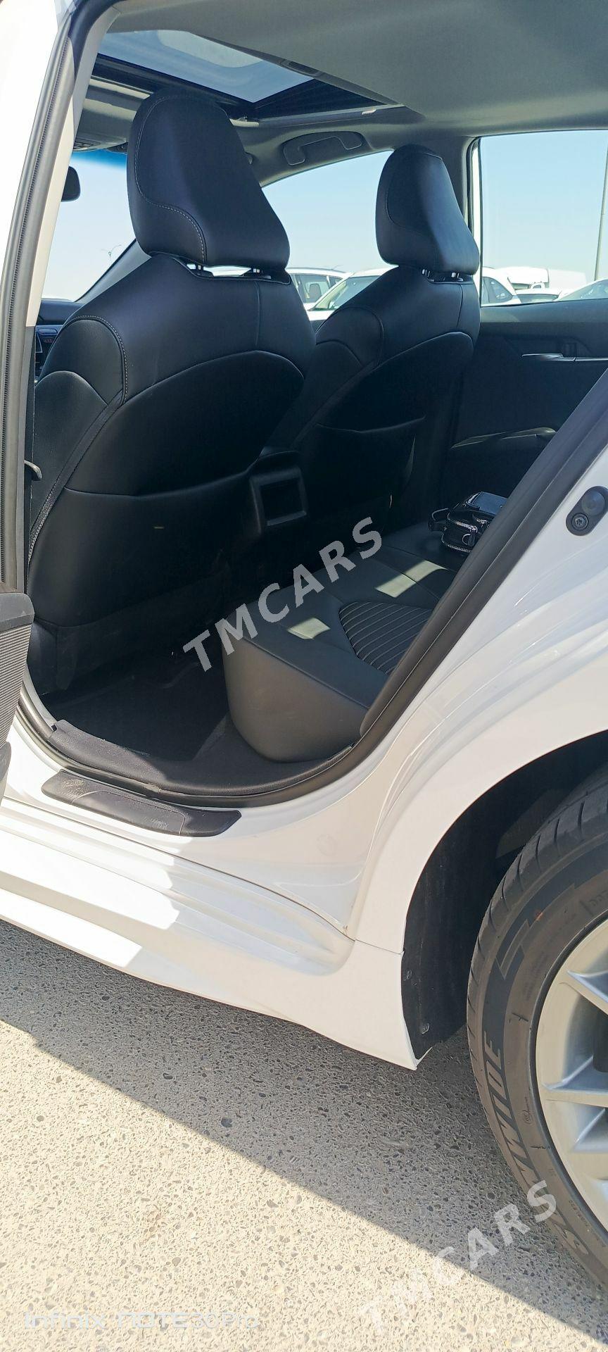 Toyota Camry 2022 - 343 000 TMT - Aşgabat - img 9