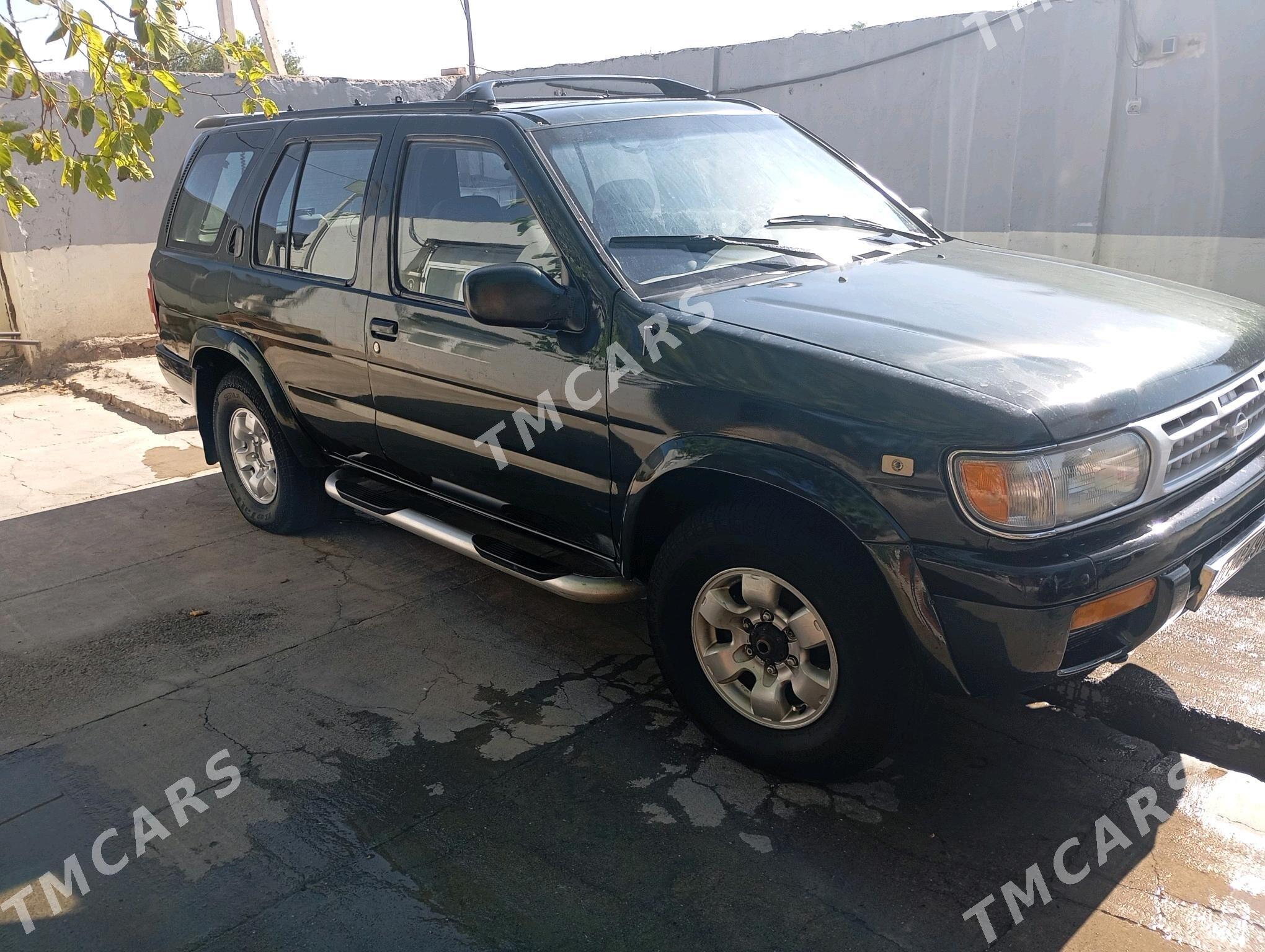 Nissan Pathfinder 1997 - 60 000 TMT - Туркменгала - img 4