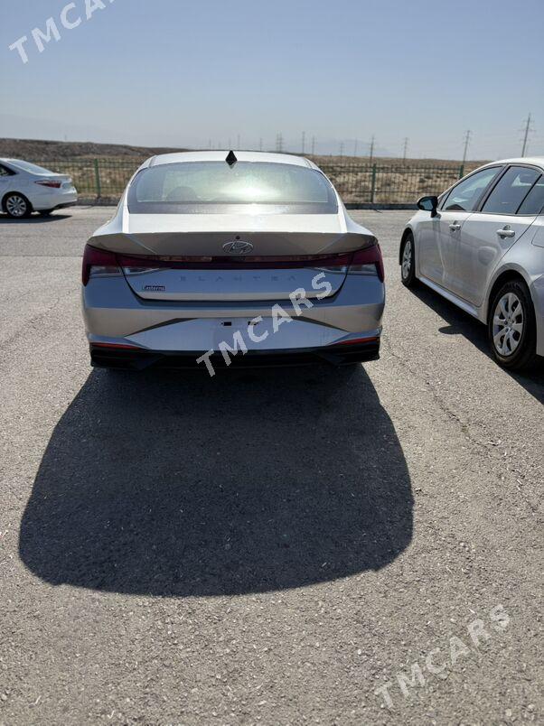 Hyundai Elantra 2021 - 240 000 TMT - Aşgabat - img 3