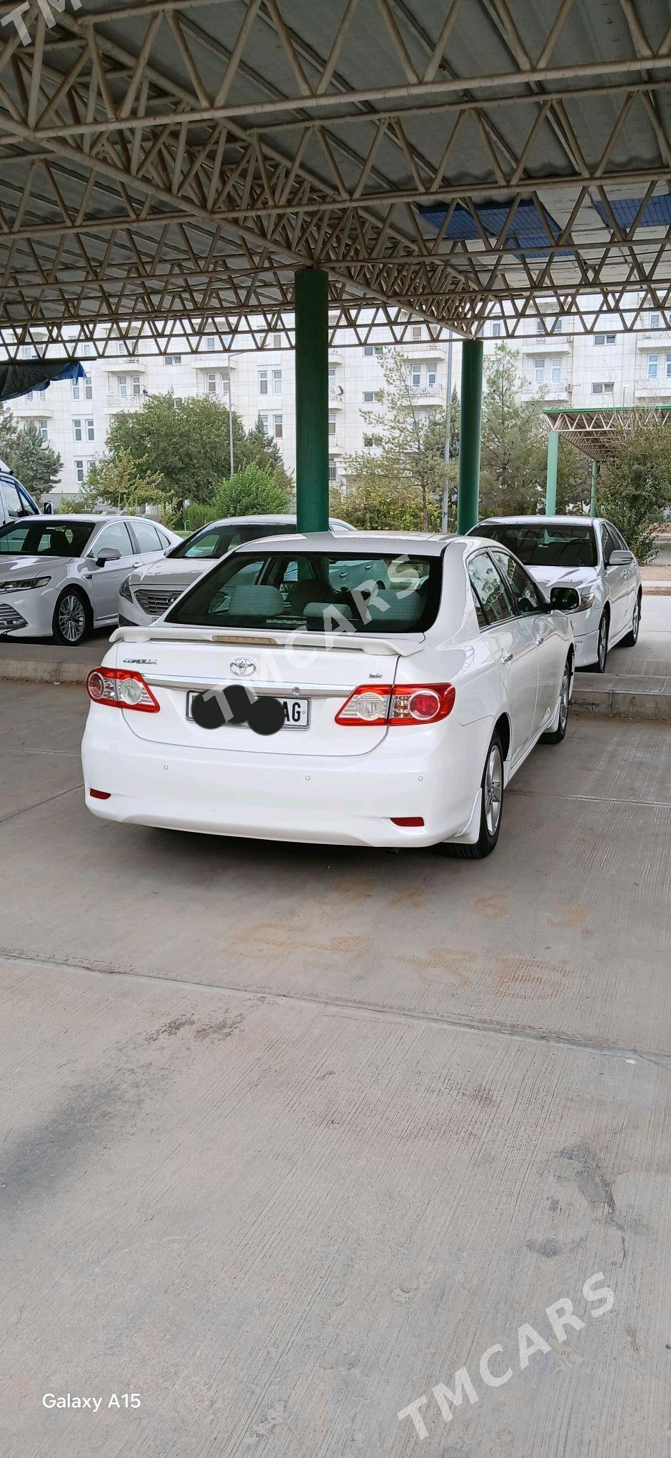 Toyota Corolla 2011 - 185 000 TMT - Ашхабад - img 2