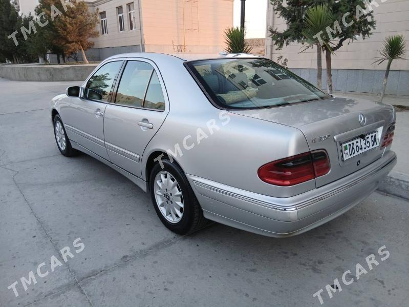 Mercedes-Benz E320 2001 - 120 000 TMT - Türkmenbaşy - img 3