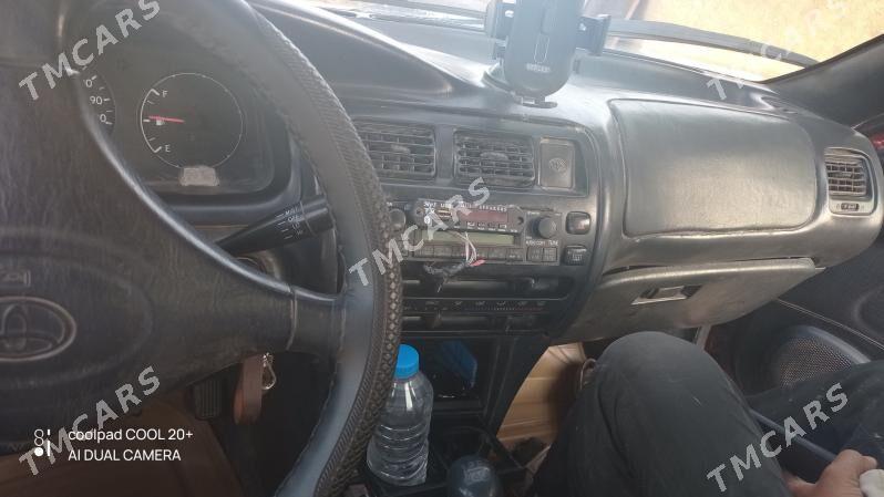 Toyota Corolla 1994 - 50 000 TMT - Türkmenbaşy etr. - img 2