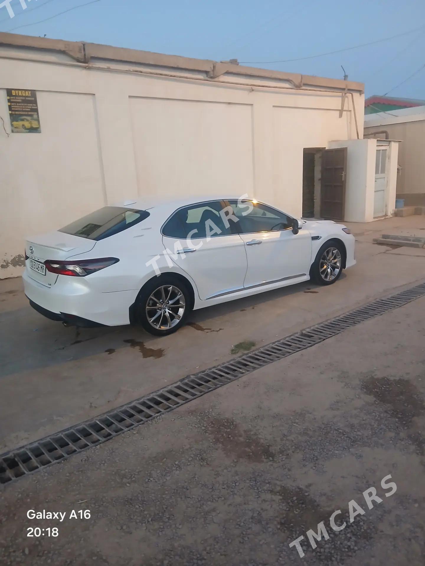 Toyota Camry 2023 - 320 000 TMT - Мары - img 2