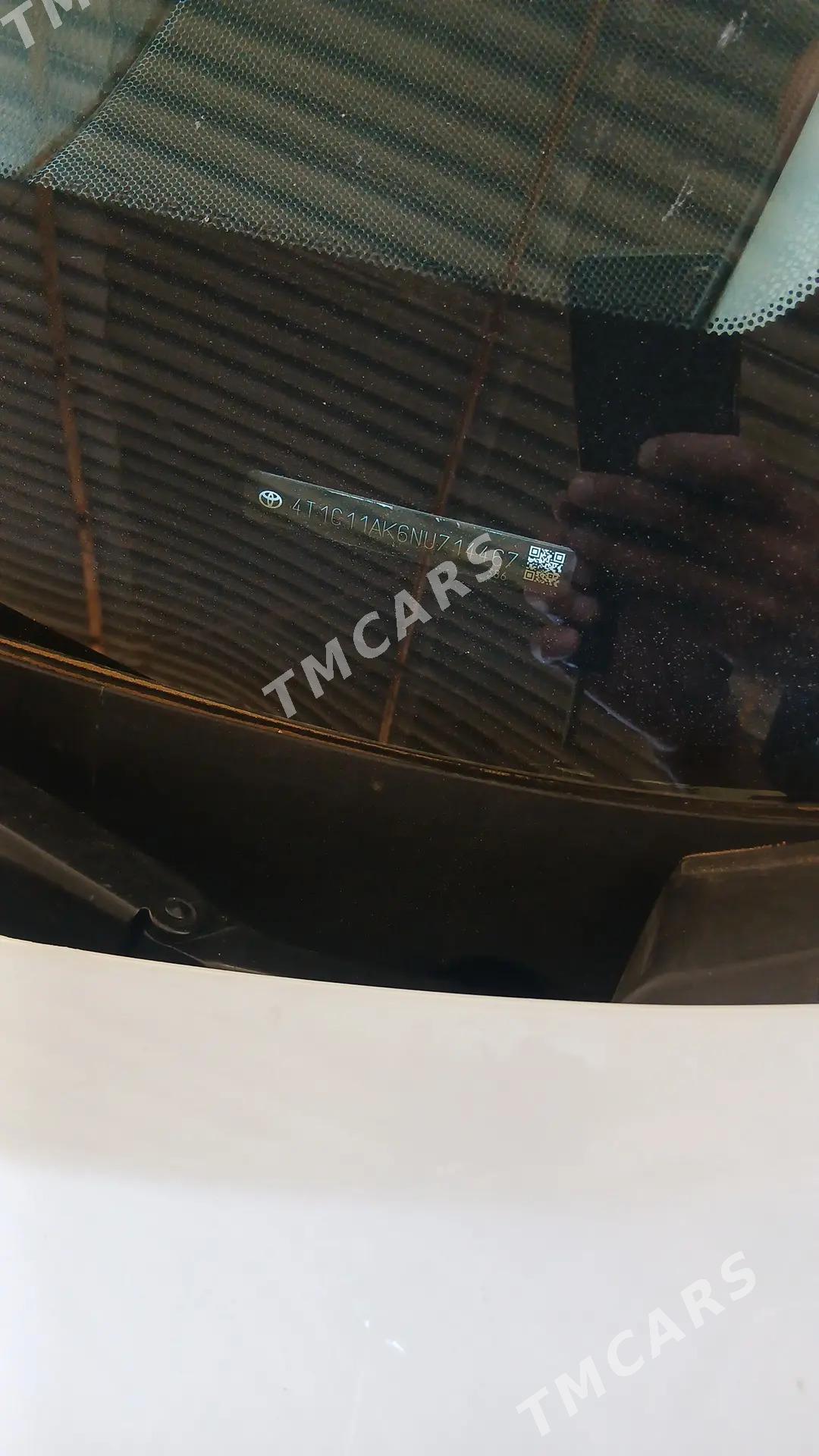 Toyota Camry 2023 - 320 000 TMT - Мары - img 4