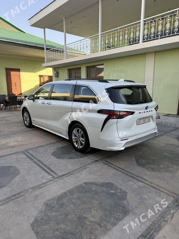 Toyota Sienna 2021 - 470 400 TMT - Aşgabat - img 4