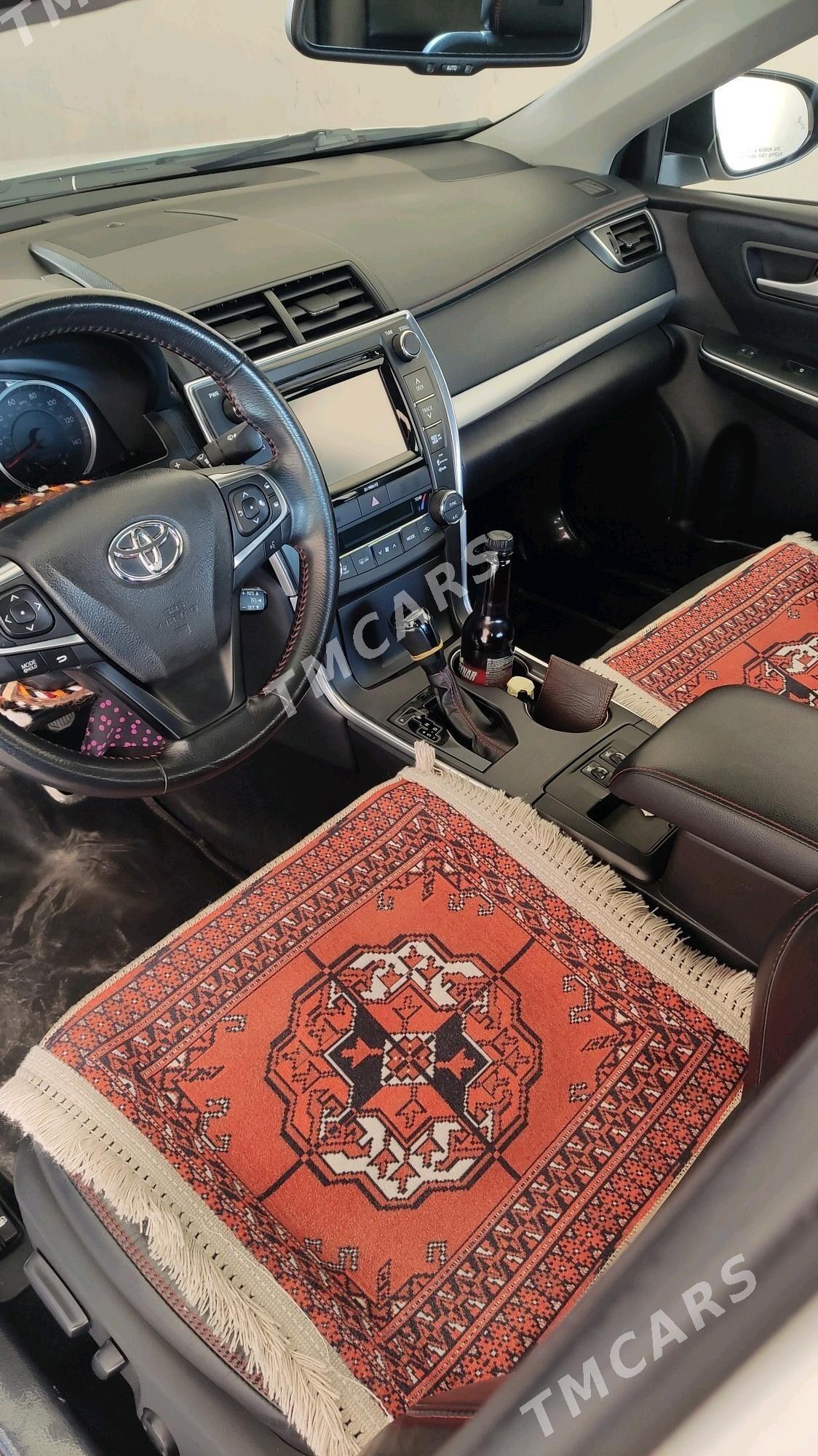 Toyota Camry 2016 - 300 000 TMT - Бузмеин - img 2