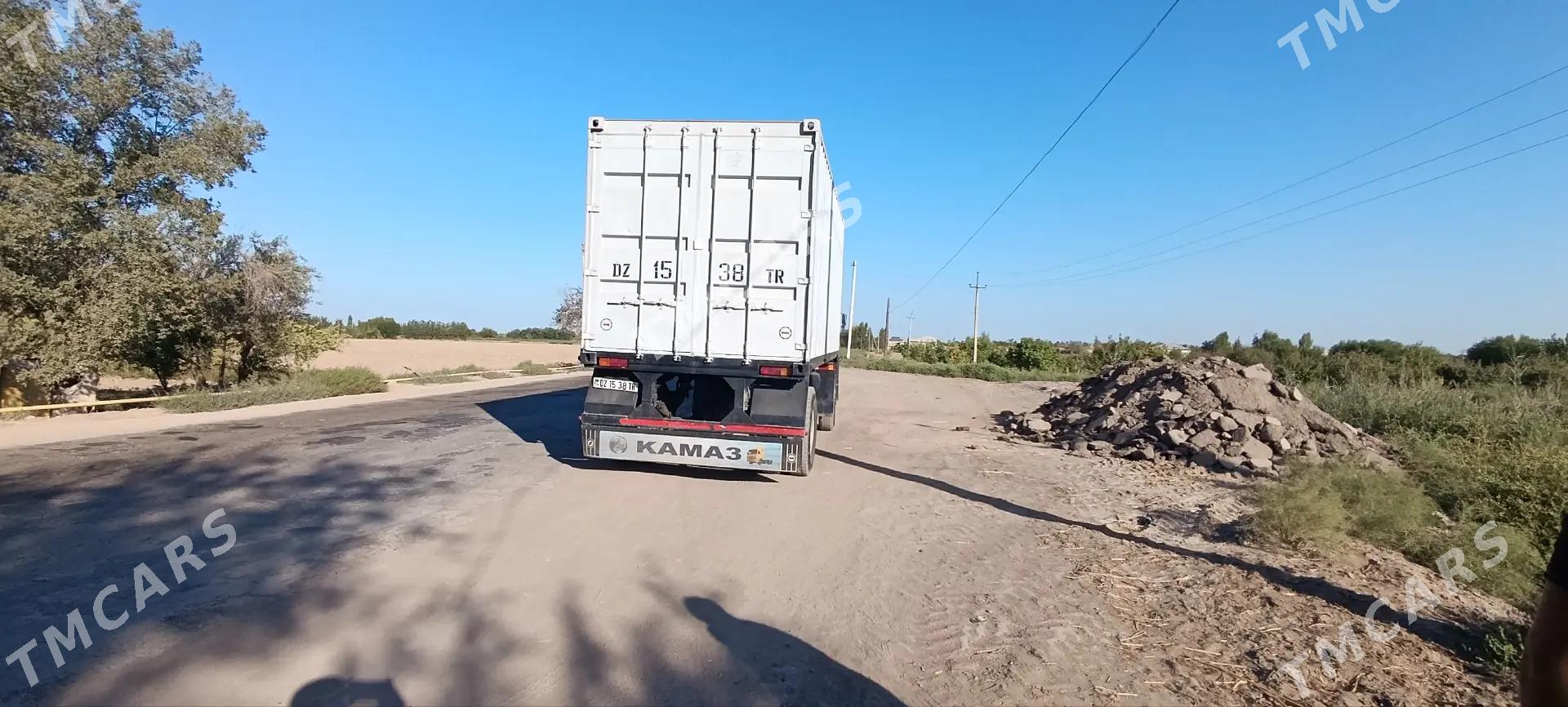 Kamaz 6520 2010 - 406 000 TMT - Дашогуз - img 9