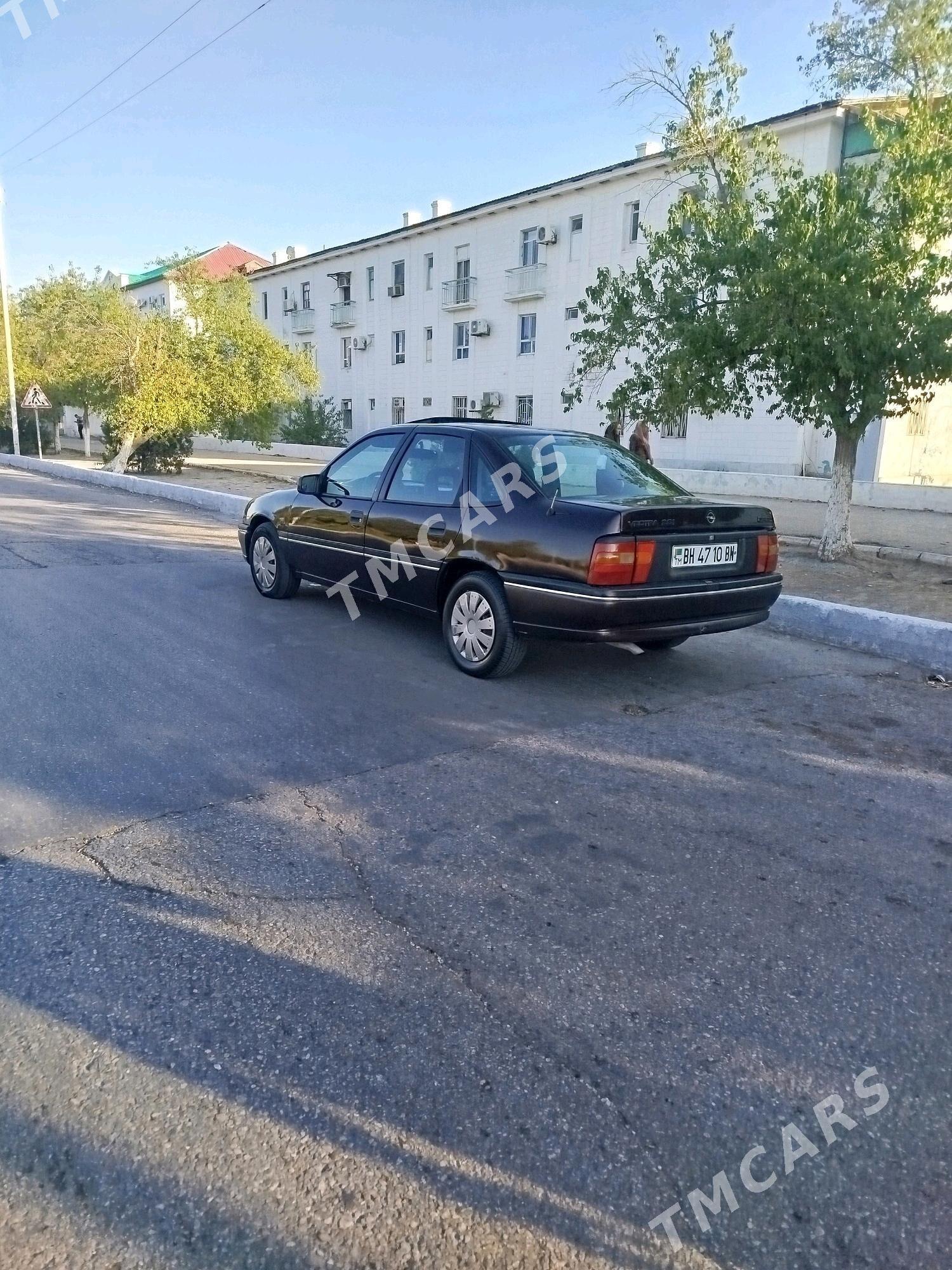 Opel Vectra 1992 - 41 000 TMT - Balkanabat - img 4