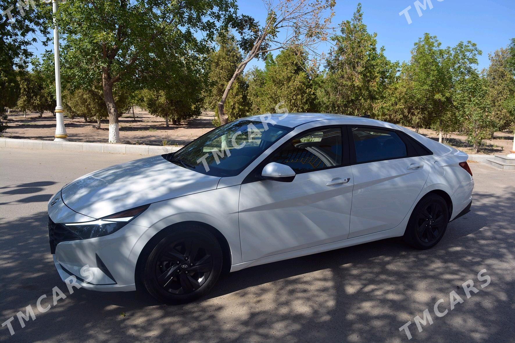 Hyundai Elantra 2021 - 300 000 TMT - Дашогуз - img 3