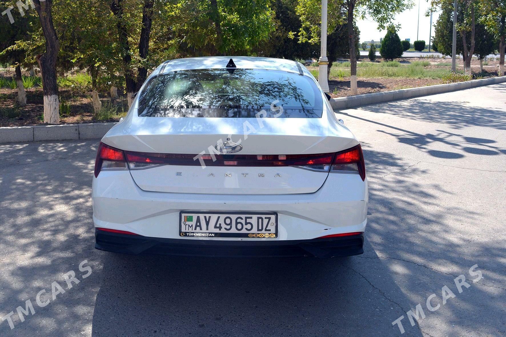 Hyundai Elantra 2021 - 300 000 TMT - Дашогуз - img 4