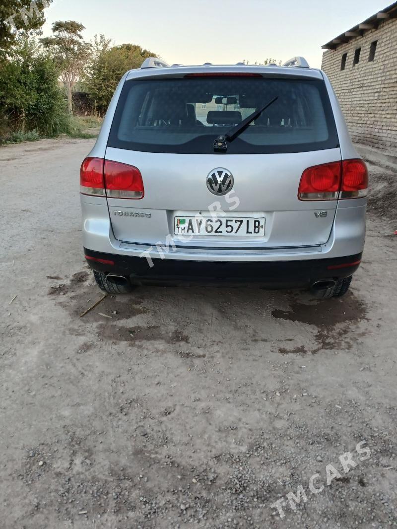 Volkswagen Touareg 2004 - 130 000 TMT - Dänew - img 4