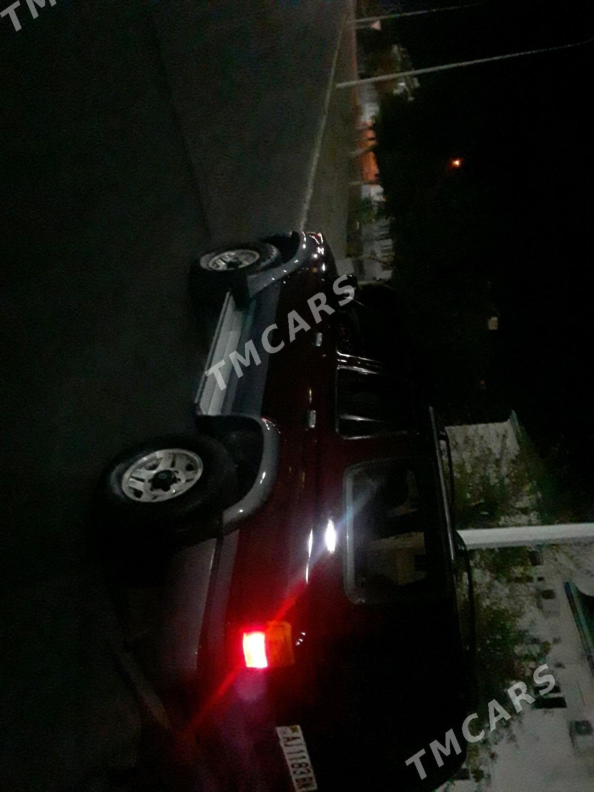 Toyota 4Runner 1991 - 70 000 TMT - Balkanabat - img 3