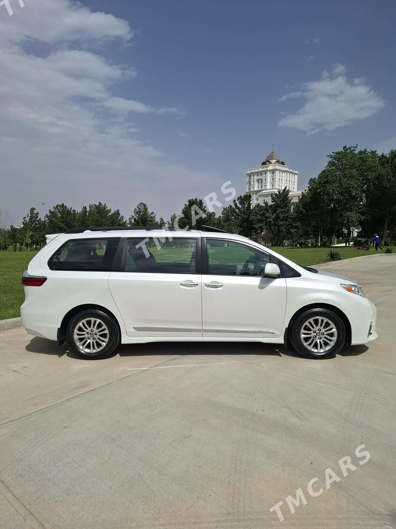 Toyota Sienna 2020 - 460 000 TMT - Aşgabat - img 5