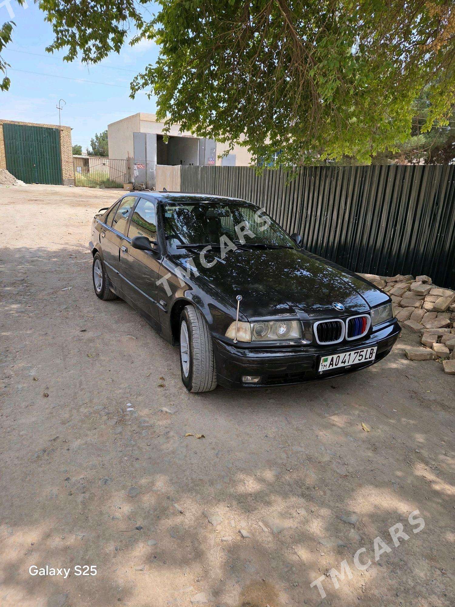 BMW 3 Series 1992 - 40 000 TMT - Dänew - img 8