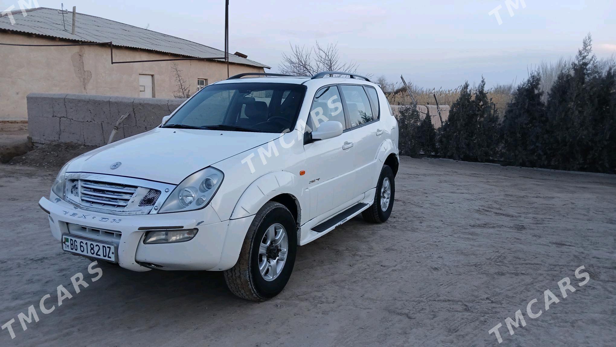 SsangYong Rexton W 2002 - 45 000 TMT - Шабатский этрап - img 2